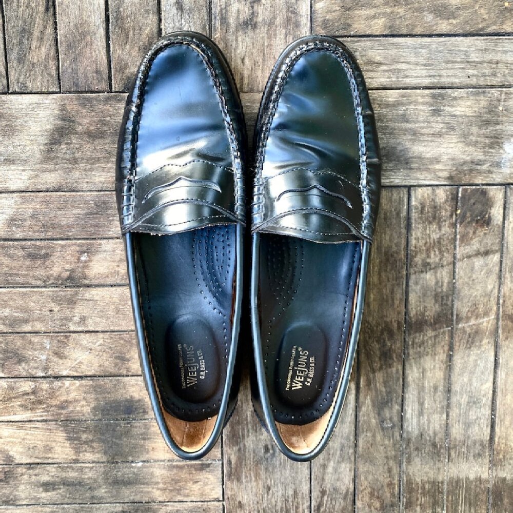 Classic Cool! | Black Bass Weejuns | Size 10 | FREE SHIPPING!